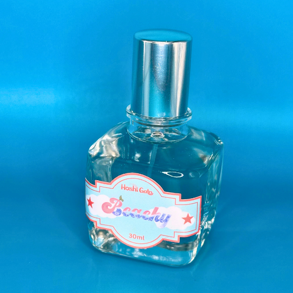 Beachy Peach at a 3/4 angle against a sky blue backdrop